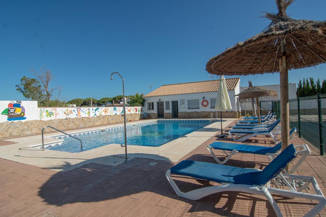 Apartamentos La Palmera Conil De La Frontera Exterior foto