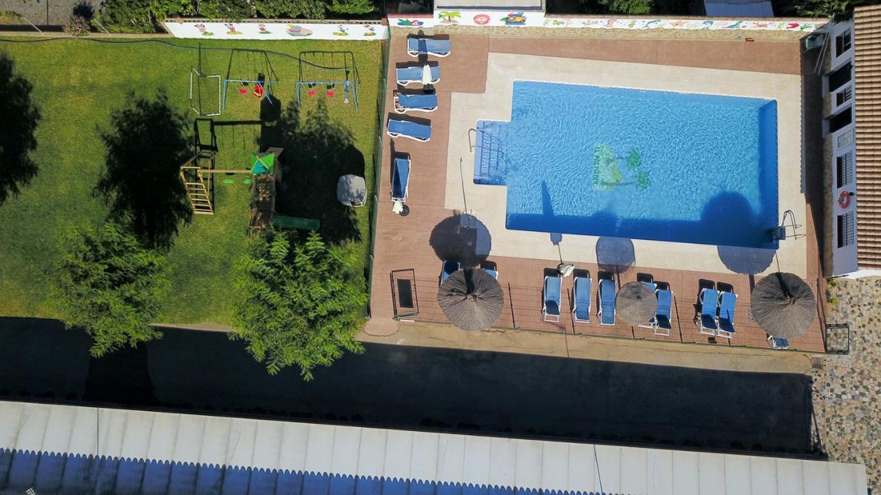 Apartamentos La Palmera Conil De La Frontera Exterior foto