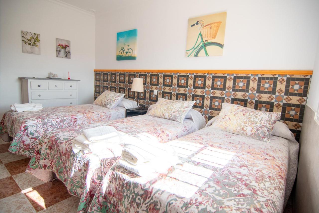 Apartamentos La Palmera Conil De La Frontera Exterior foto
