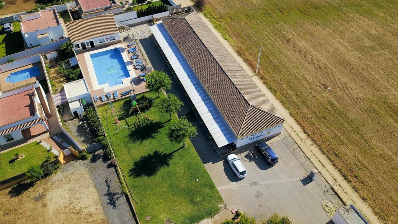 Apartamentos La Palmera Conil De La Frontera Exterior foto